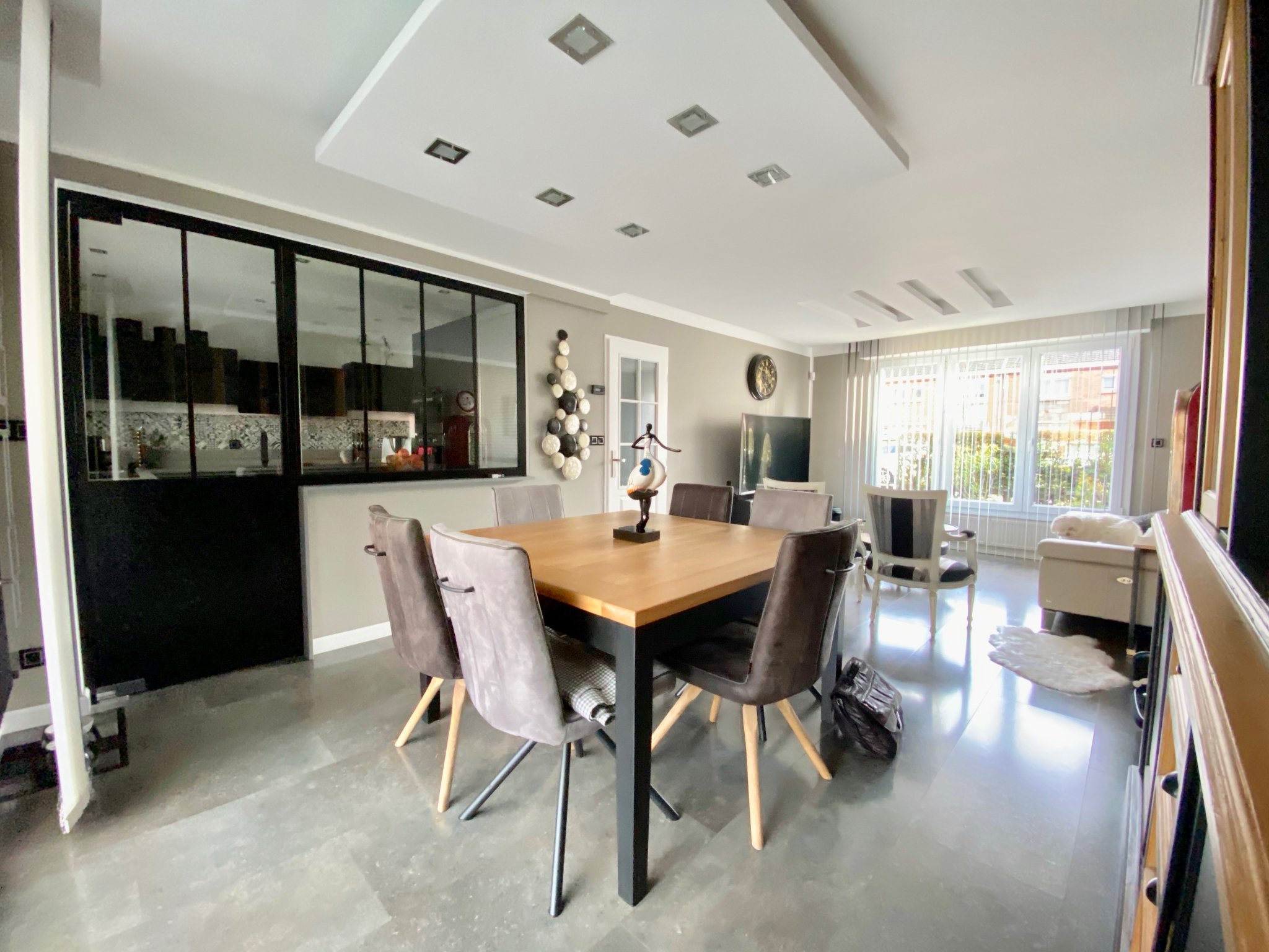 Exclusivité Maison Bâtir 4 chambres et jardin en parfait état Leroy